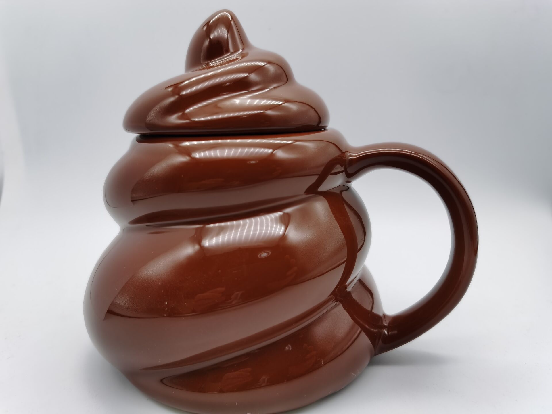 Ceramic Poop Mug Creative Cartoon Hand-painted Cup With Lid_voghion.com