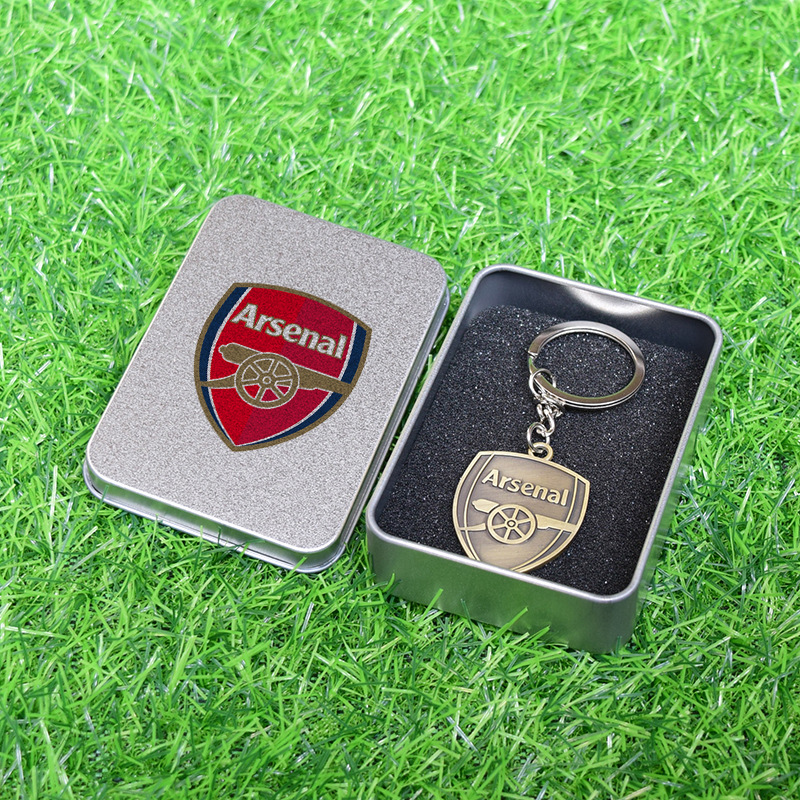 Club de fútbol insignia llavero Barcelona Real Madrid Manchester United AC Milan equipo militar tarjeta caja regalo