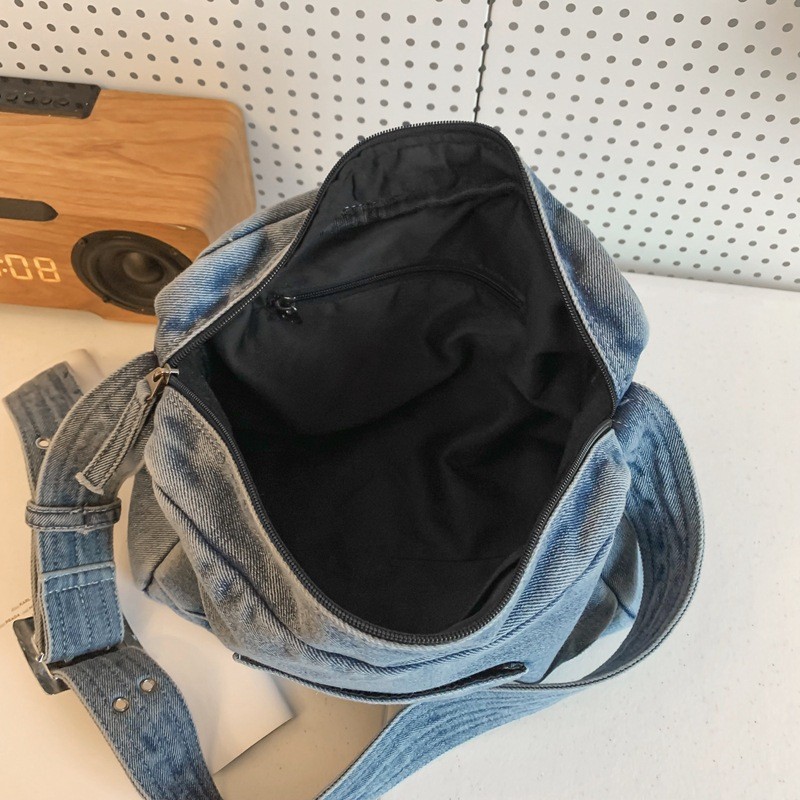 Bolsa de mensajero de mezclilla para mujer 2024 primavera nueva versátil estudiante universitario clase bolso de hombro urbano bolso de mano