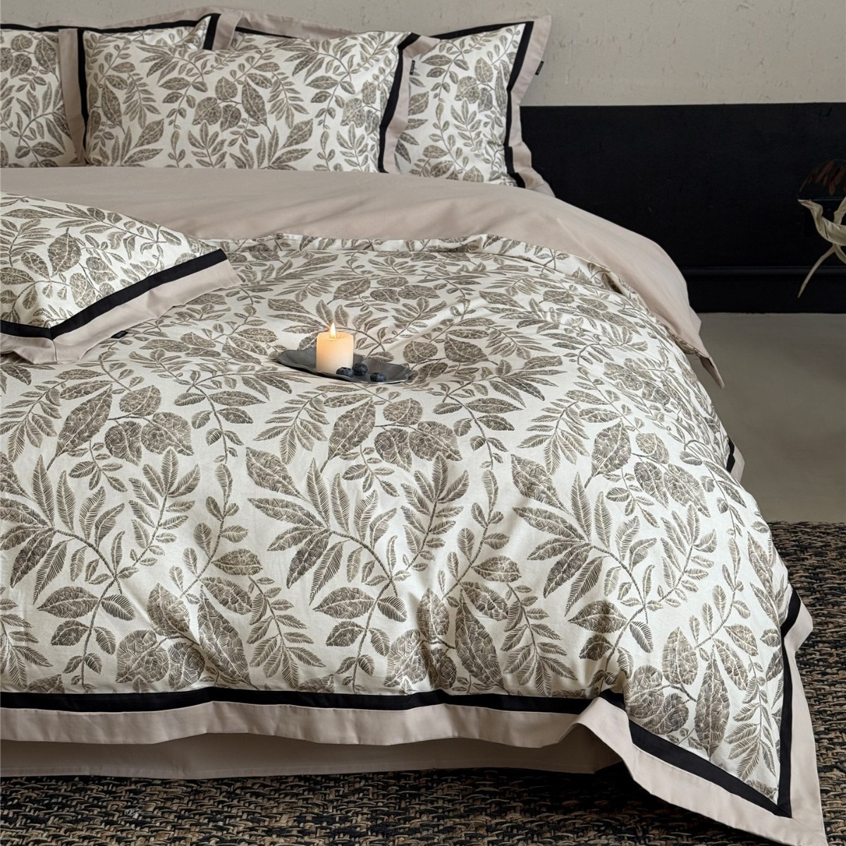 Autumn and Winter Modern Style Digital Printing Super Soft Warm Bedding Bedding 100 Count Ceramic Brushed Cotton Four-Piece Set