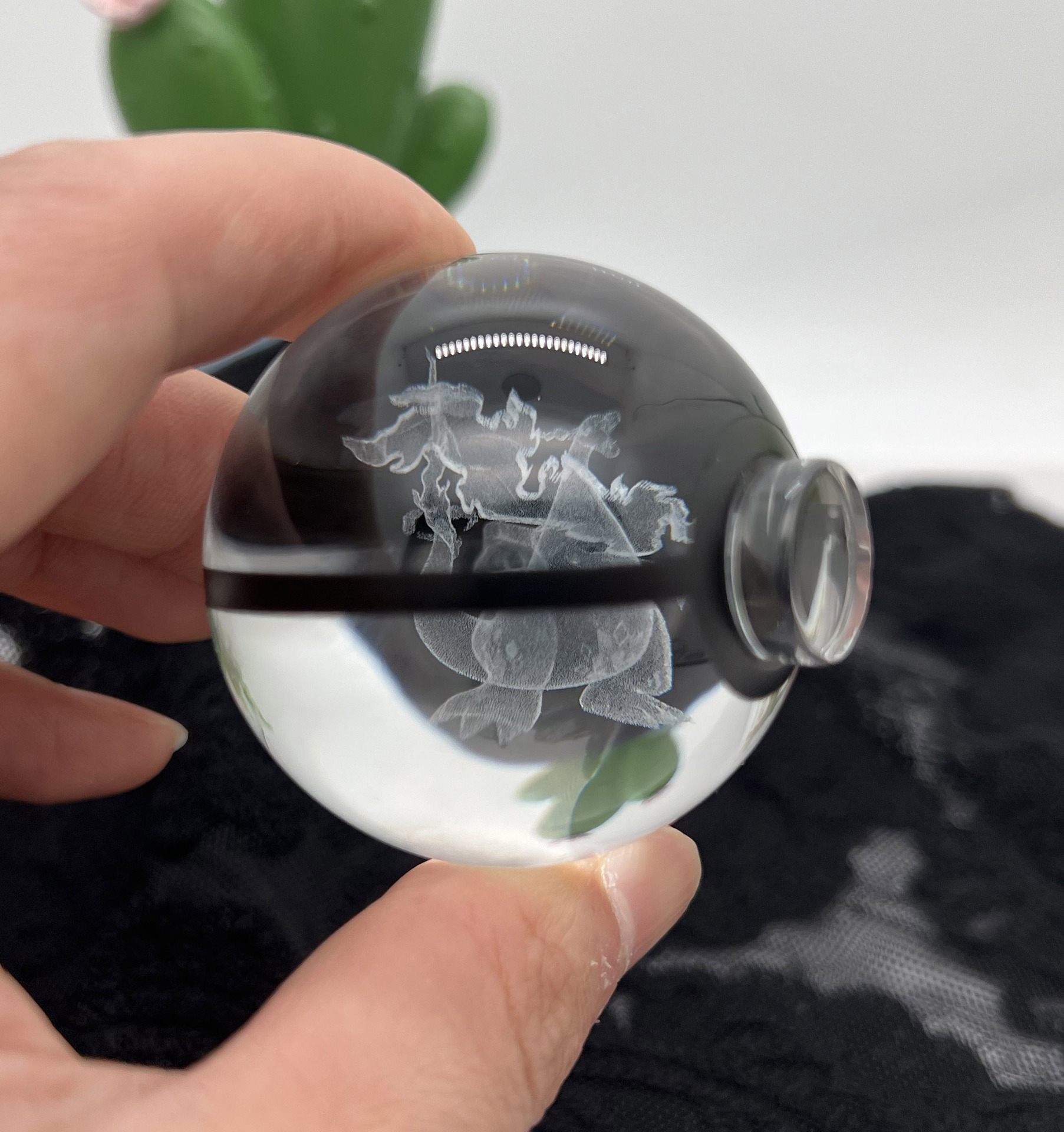 Exclusivo transfronterizo nueva serie de Navidad BOLA DE elfo Pokemon bola de cristal periférica super gigante dragón de pulverización de fuego luz nocturna