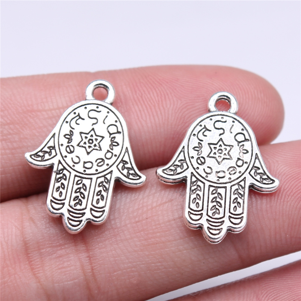 1 Piece Simple Style Palm Alloy Plating Pendant Jewelry Accessories display picture 2