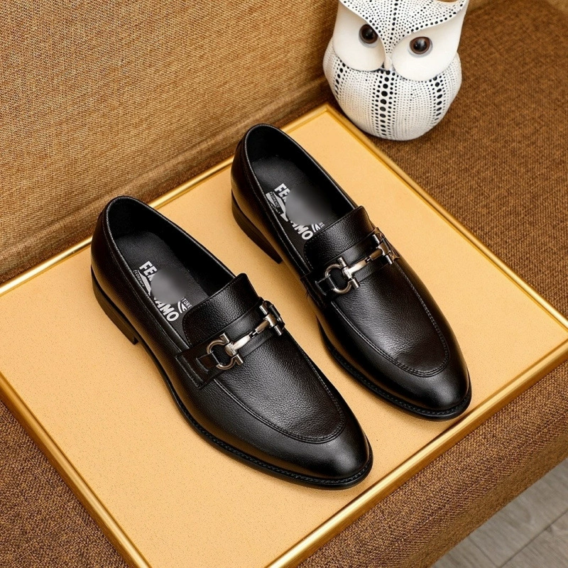 Повседневная мужская обувь, модные деловые повседневные кожаные туфли с низким вырезом, формальные кожаные туфли на одной ноге, модный корейский стиль ретро и универсальный.
