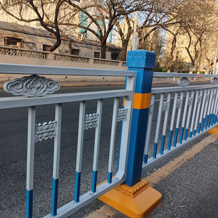 �����C�Ǹ��x�o�ڳ��е�·���x������܇���ͺϹܷ�ײ��ȫ����