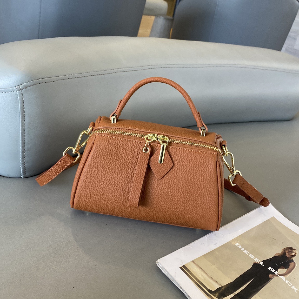 Genuine Leather Elegant Women's Bag 2025 New Retro Simple Classic Boston Handbag Cowhide Crossbody Shoulder Bag - Thumbnail 6
