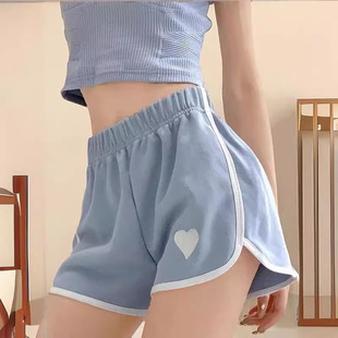 �\�Ӷ�ѝŮ�b�ļ��W���ɾo���������@�����e�Ӽ���ȟ�ѝ���Q