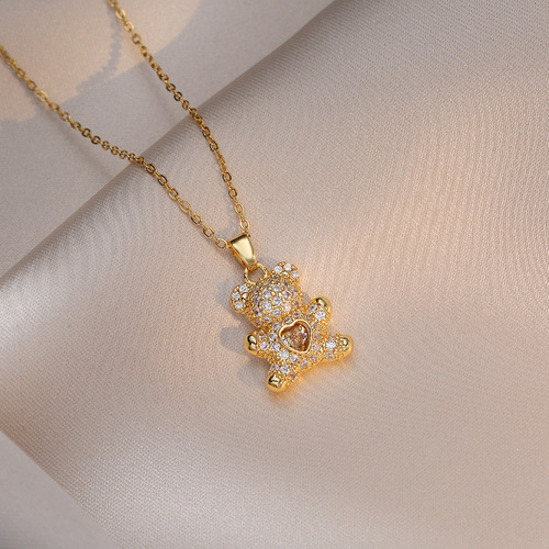 Titanium steel necklace female Korean Internet celebrity sweet hip-hop full of diamonds and smart crystal love bear pendant non-fading jewelry