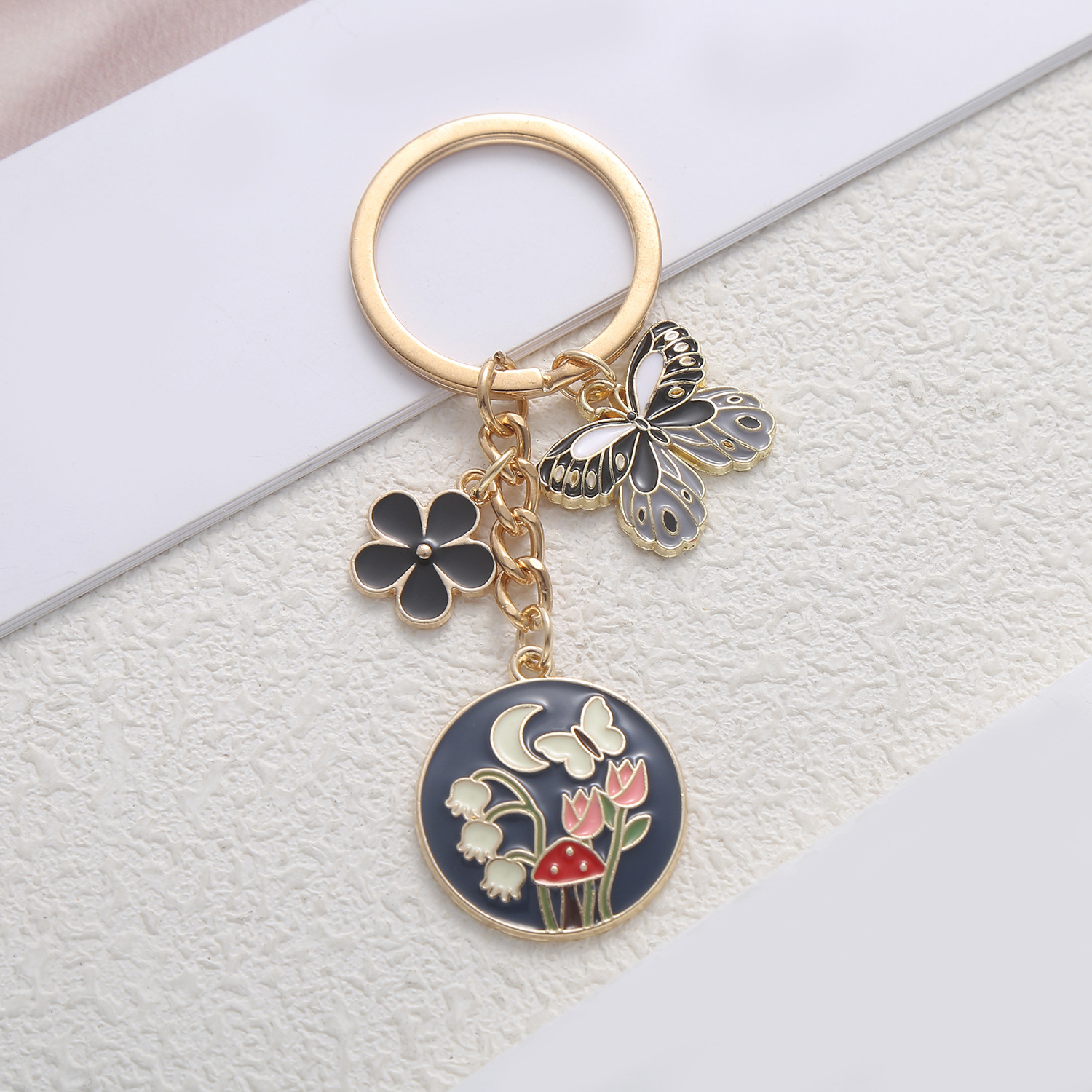 Keychain Classification 1 Piece Quantity Holiday, Daily Occasion 1 Piece Casual Elegant Butterfly Alloy Enamel Keychain