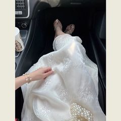 フランスのハイエンドの新しい中国風のヘビーデューティジャカード刺繍ドレス女性のための夏白の優しいスタイル小さなフライングスリーブ年齢を軽減