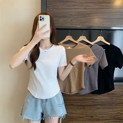 2025 Summer Slim-Fit Short-Sleeve T-Shirt for Women - Design-Oriented Short Length Pure Desire Irregular Hem Curved Top