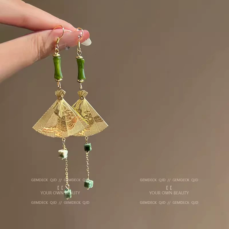 Серьги Retro golden, свадебный лёгкий люкс, высокое качество