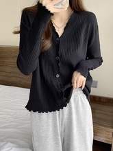 300斤大码女装木耳边v领开衫长袖上衣秋季胖mm遮肚显内搭打底衫