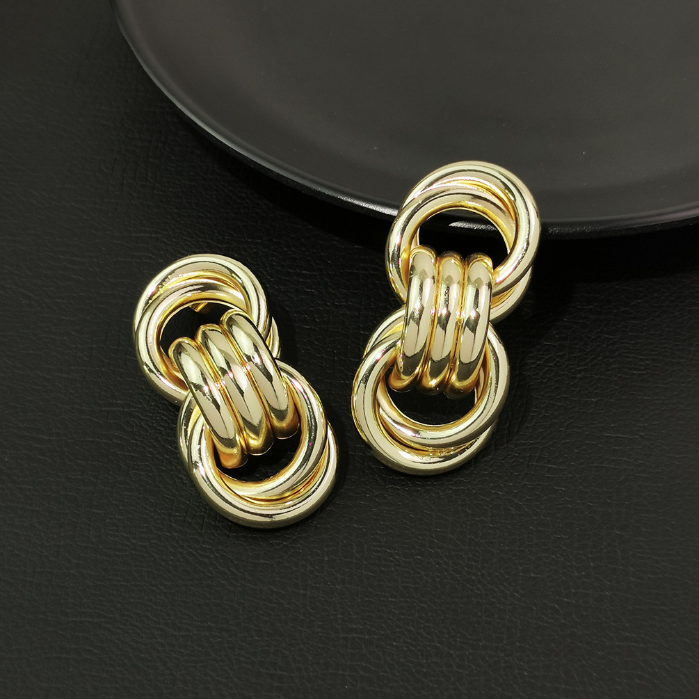 1 Pair Vintage Style Geometric Solid Color Plating Alloy Drop Earrings display picture 5