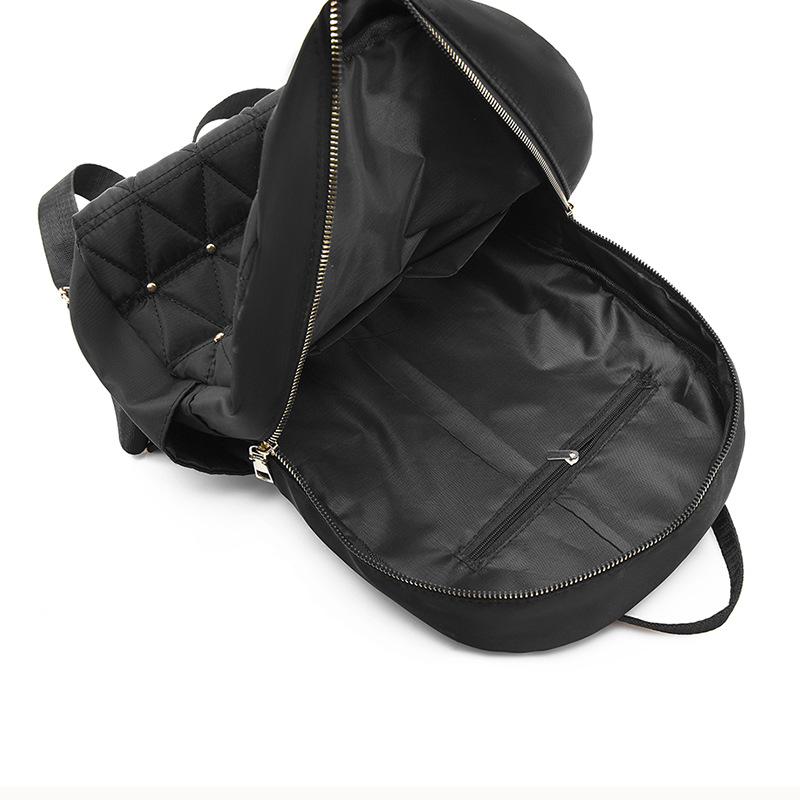 Bolsos para mujer 2022 nueva mochila Oxford casual para mujer, remaches de moda, mochila para estudiantes de secundaria de gran capacidad, mochila escolar