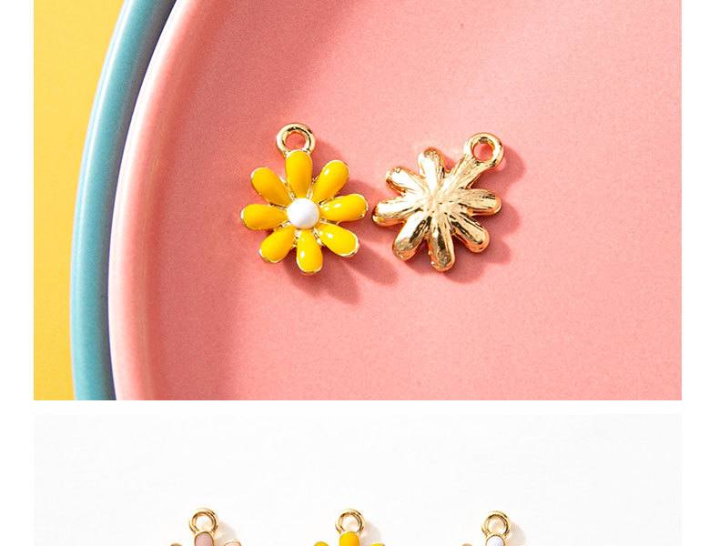 Alloy Material 10 PCS/Package Alloy Flower Daisy Pendant DIY Jewelry Accessories Bracelets