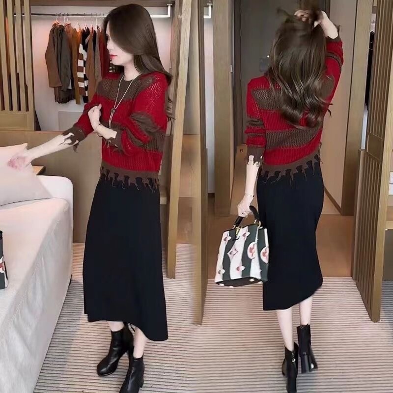 ファッションの洋風のワンピースのスーツの女性の秋の新型のゆったりしているのが見えます。|undefined