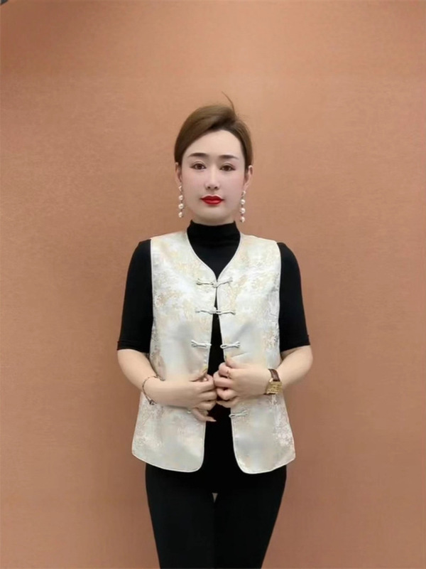 新款新中式国风马甲女盘扣高级背心唐装坎肩背心春季刺绣提花上衣|undefined