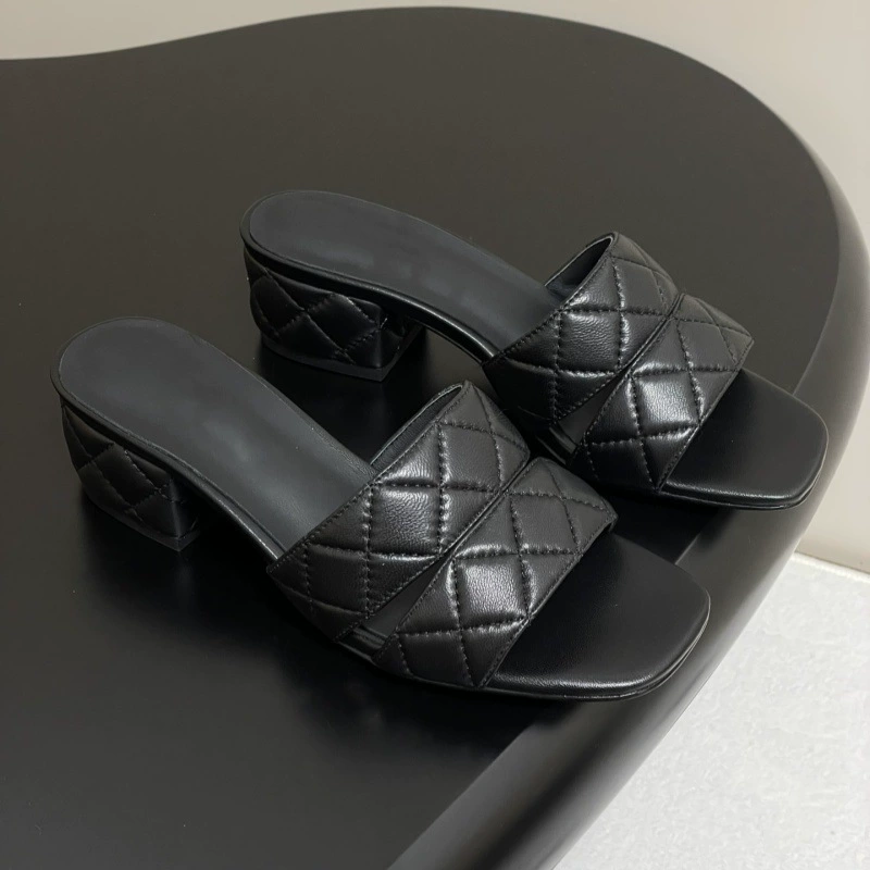 Модные универсальные тапочки с узором diamonds, стиль Chanel