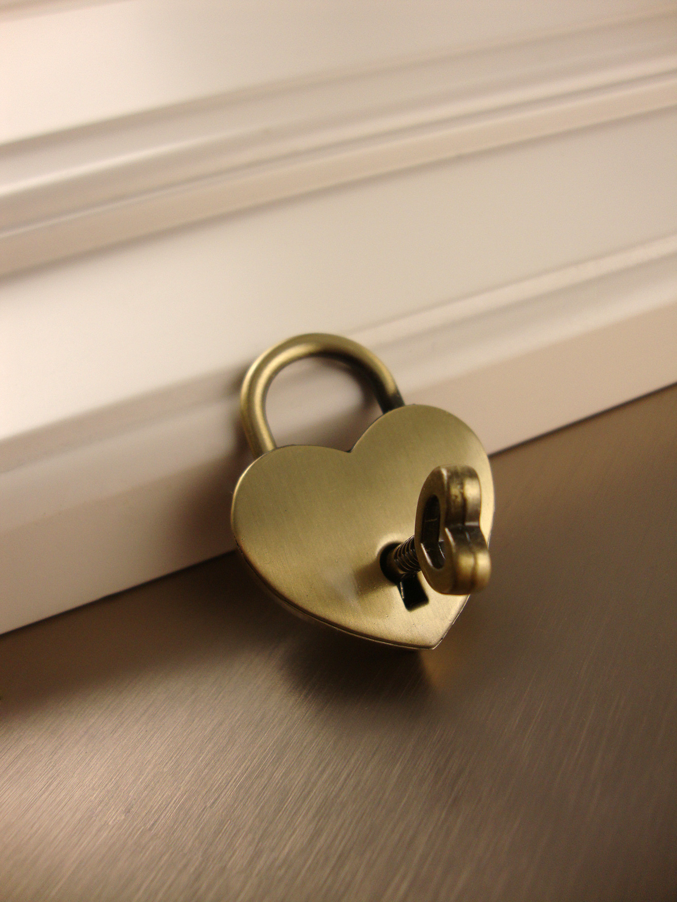 S004 하트 모양 자물쇠 [앤틱 브러시드]