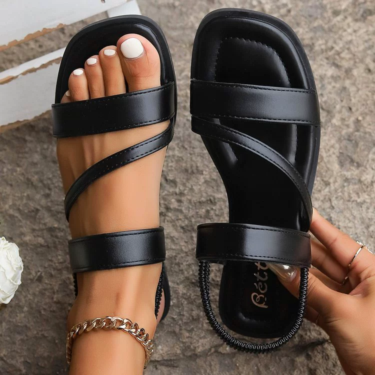 Слайды? likely: Слайд? But from input: "Slide, slippers, footwear, beach fashionable sandals, comfortable shoes, plus size" translate product: