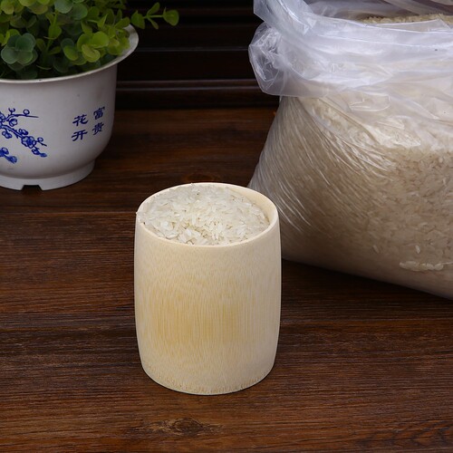 Household traditional bamboo rice scoop, rice measuring cup, rice spoon, rice bucket, cup, liter rice measuring device, bamboo scoop rice cup