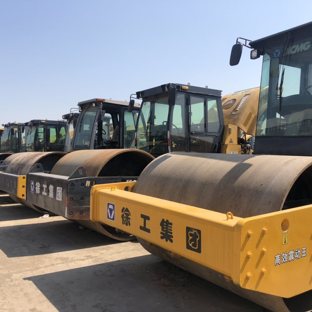Exportación de comercio exterior XCMG 20 toneladas de segunda mano rodillo de acero de doble conducción completamente hidráulico doble vibración de alta calidad y bajo precio