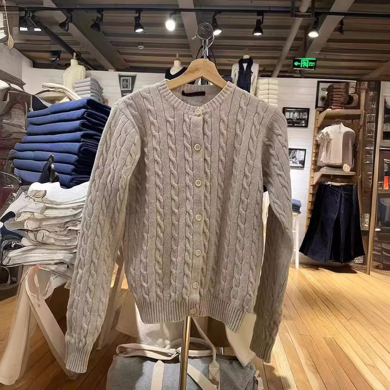 BM Style Retro Ouyang Nana Same Style Light Gray Twist Knitted Cardigan Single-breasted Sweater Jacket for Women