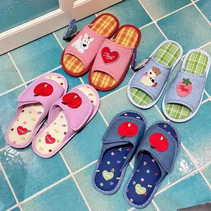 Tagi. Cute Apple Haha Popcorn Spring and Summer Indoor Breathable Comfortable Soft Slippers Sandals