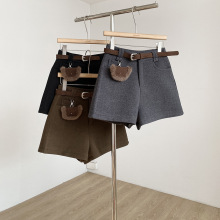 2025秋冬新款韩版chic通勤简约风纯色毛呢通勤高腰休闲阔腿短裤女