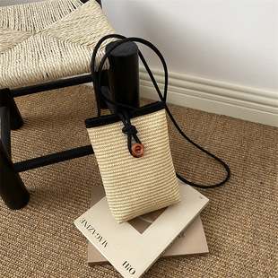 ײɫ����С����Ů2026�ļ��¿�r����⺆�s�����μ�б���