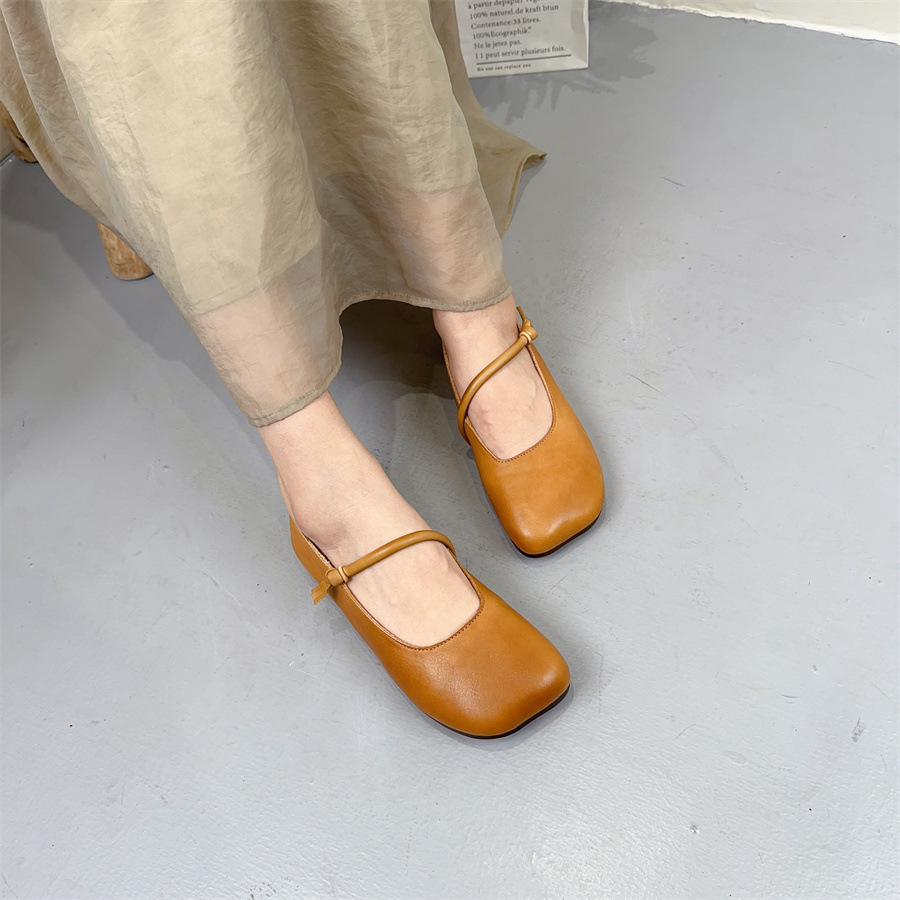 Universal Mary Jane shoes flat
