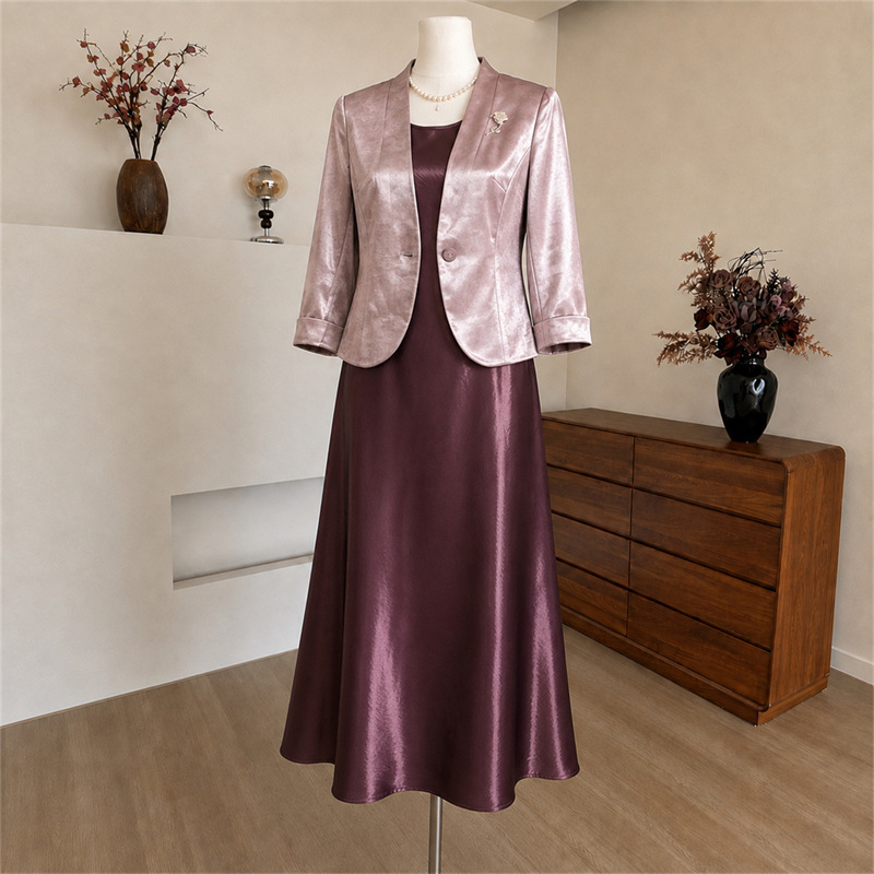 Mother's dress two-piece set with jacket and skirt, 2026 new model for middle-aged and elderly women, high-end mother-in-law dress Mother's dress two-piece set with jacket and skirt, 2026 new model for middle-aged and elderly women, high-end mother-in-law dress