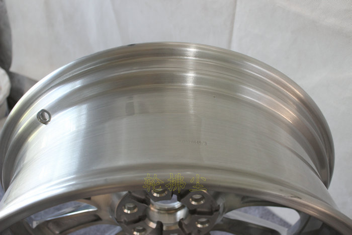 Suitable for Buick Enclave 20inch original genuine aluminum alloy wheels, four-wheel drive premium flagship modification