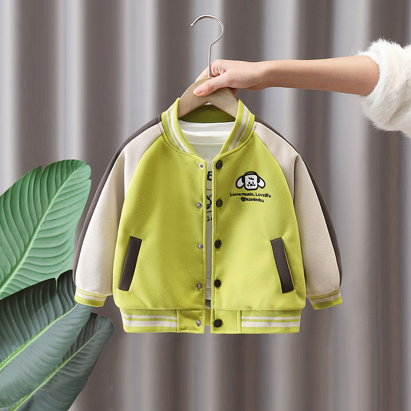 7660 chaqueta de primavera para niños 2025 nuevo chico guapo primavera chaqueta coreana primavera y otoño uniforme de béisbol de dibujos animados