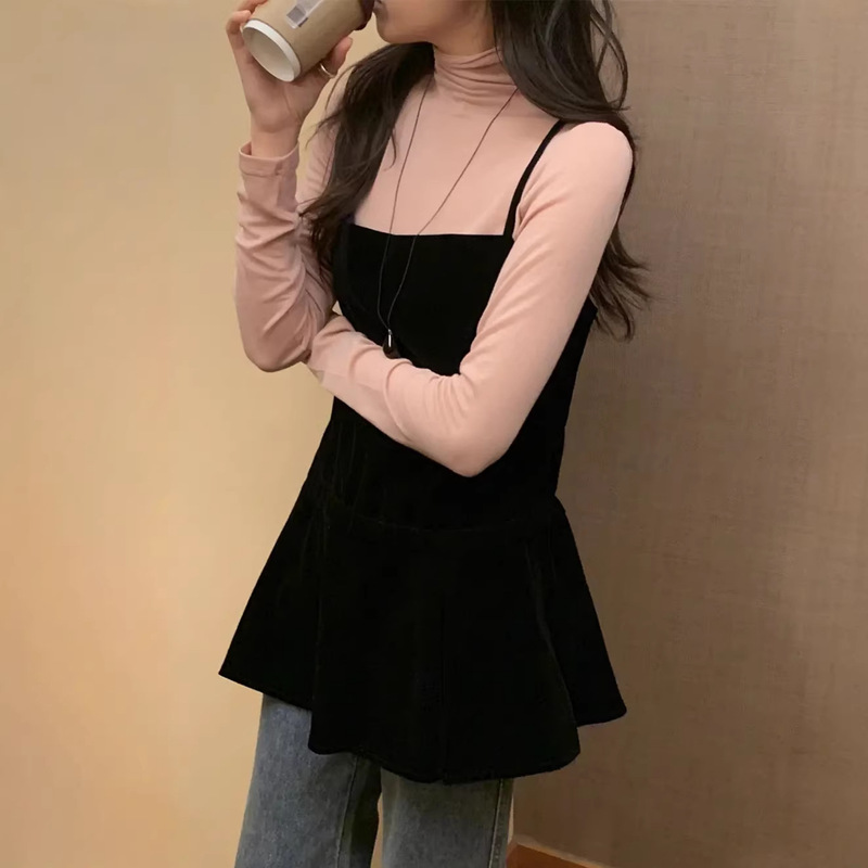 Dongdaemun Ins2026 Early Spring New French-Style Layered Black Velvet Mini Dress with Back Tie