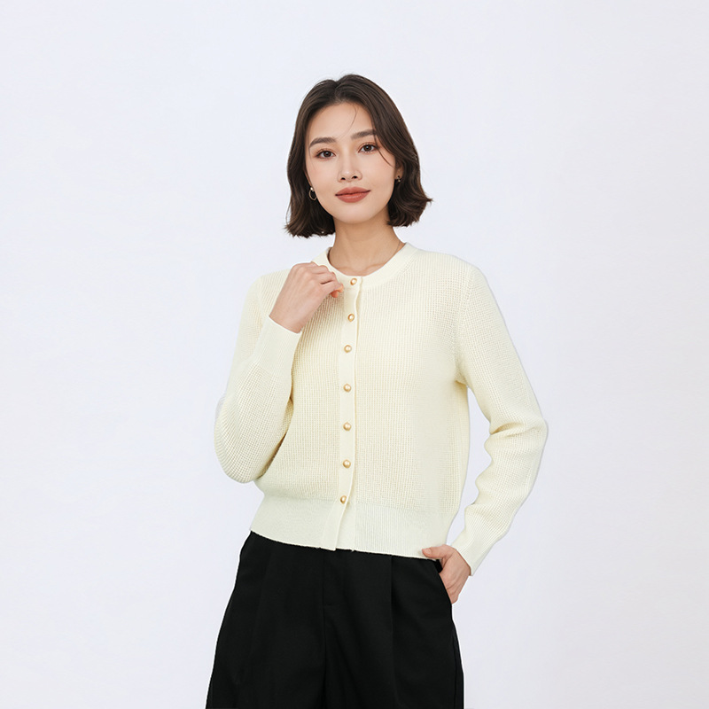 濮院厂家实拍白色毛衣100羊毛针织衫开衫女春秋气质小众毛衣外套