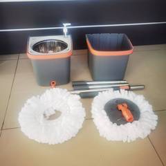 分体式家庭用回転モップの棒を太くして、怠け者を厚くして、多機能をきれいにします。