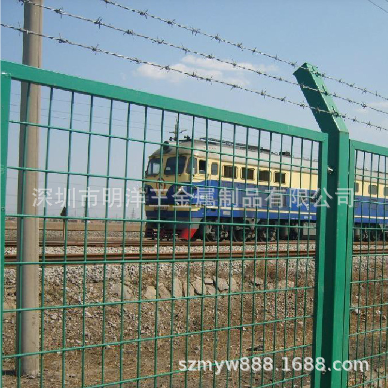深圳明洋铁路框架护栏网铁路防护栏水泥柱铁丝网围栏 可定Z