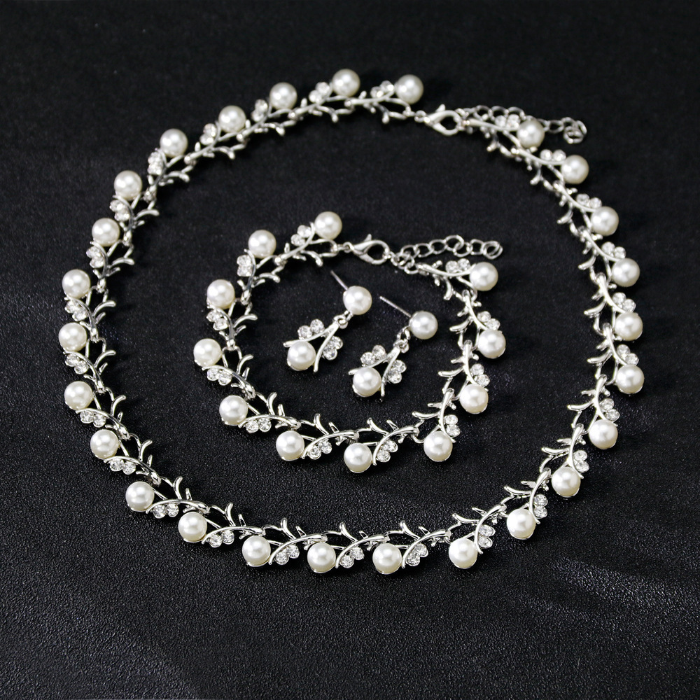 Jewelry Set Image 2