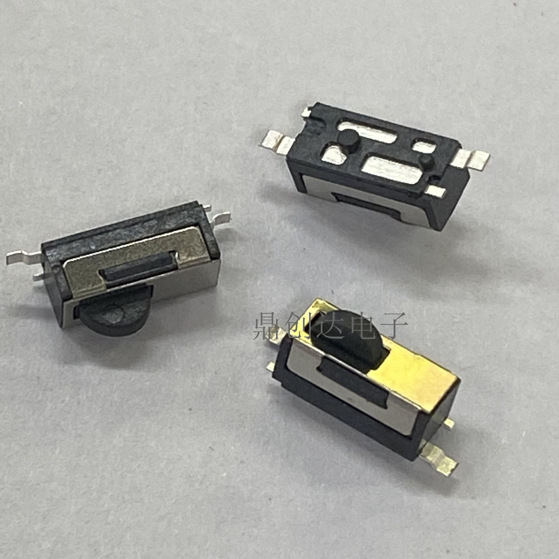 YR-W-03D两脚贴片检测行程开关 自动车夹微动限位开关