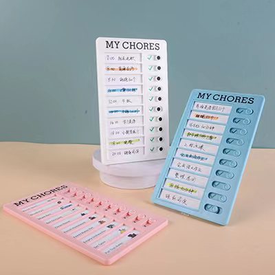 La autodisciplina tarjeta perforadora Niños Estudiantes de la escuela primaria mesa de aprendizaje buenos hábitos desarrollar planes de esta tarea de vacaciones de verano tiempo mesa de artefactos