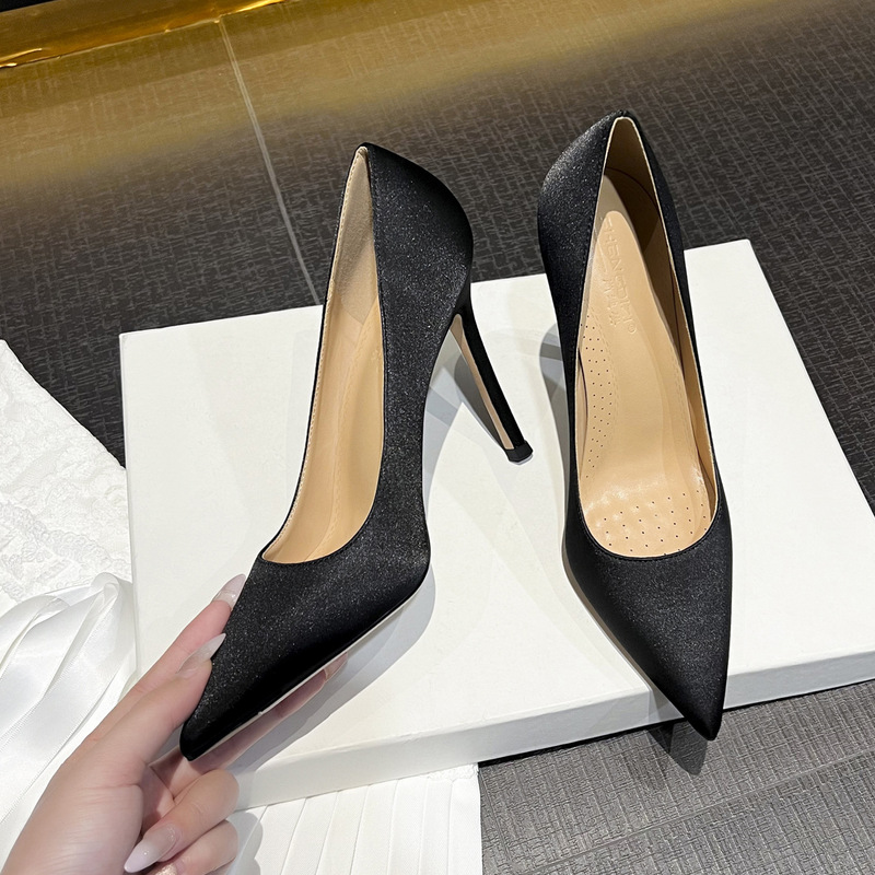 Black satin high-heeled shoes for women in Huizhou, comfortable for the feet, new style with thin heels, pointed toe, shallow cut, professional, light luxury, and high-end feel