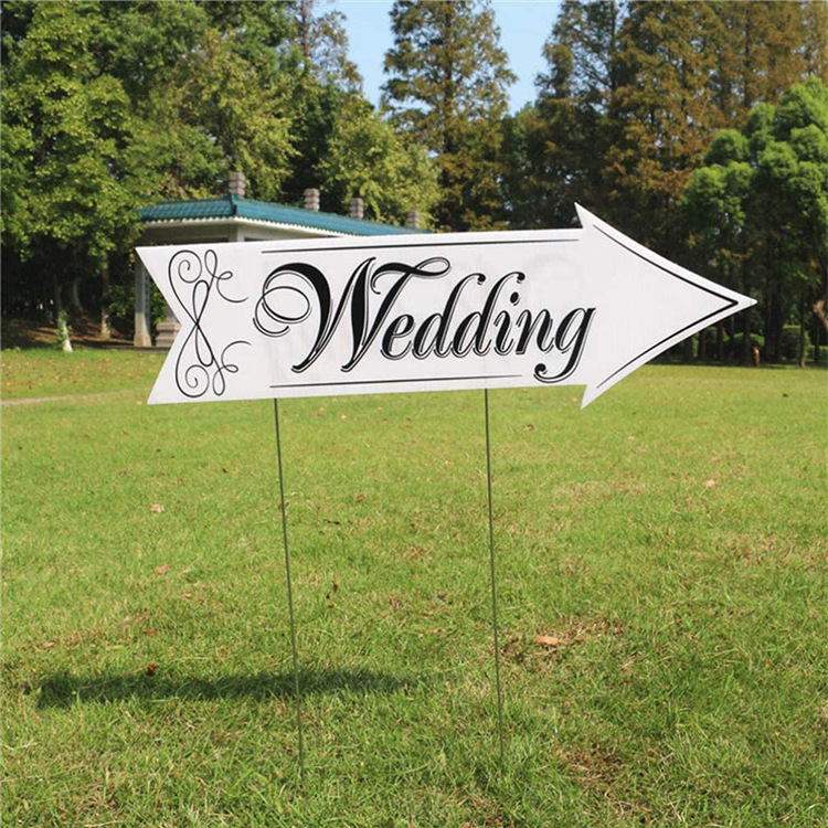 Guía de boda de madera signo de inserción de tarjeta Billboard accesorios de hierba al aire libre inserción de tarjeta decoración de madera Flecha