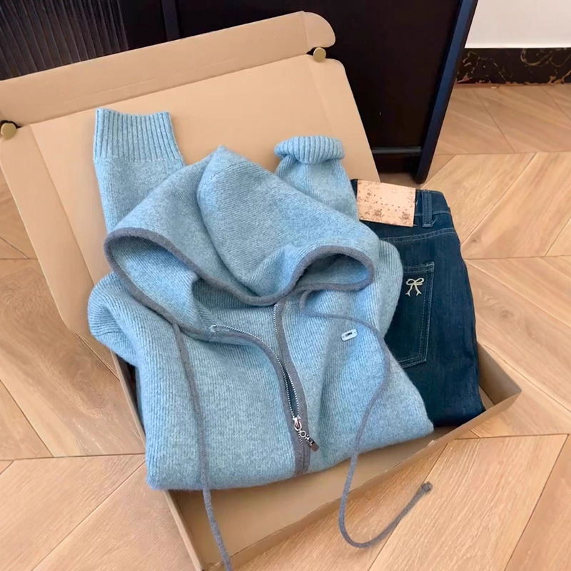 2025 New Autum Style Lazy High-End Style Small Gray Blue Cardigan Hooded Knitwear Korean Style Contrasting Color Knitwear