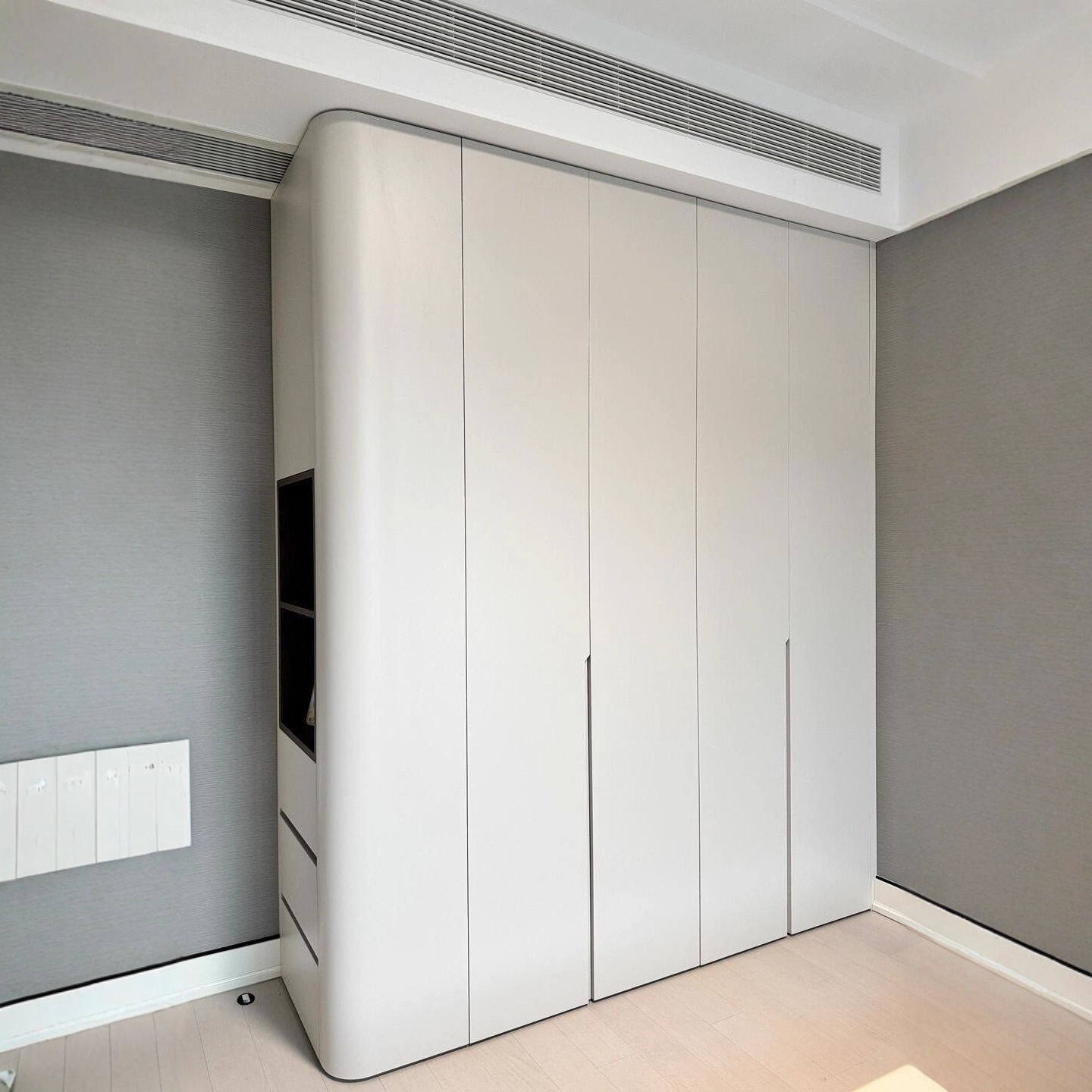 Whole House Custom Wardrobe Factory Solid Wood Integrated Cabinet Cloakroom Bedroom Furniture Storage Cabinet Modern Simple Style