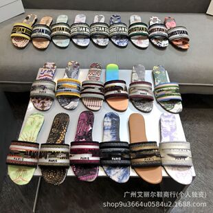 D��ƽ����ЬŮ���|ŮЬ�Ứ�̽��r�����e��Ь�⴩ɳ��һ���ϰٴ�