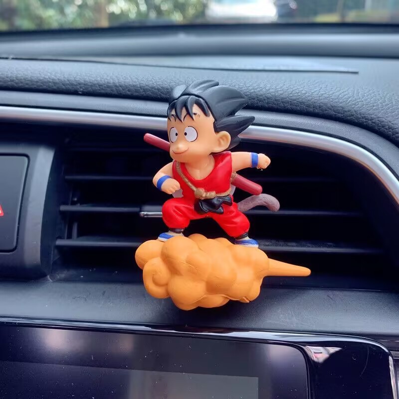 Dragon Ball Flying Wukong Decoración de clip de salida de aire de coche Aromaterapia Decoración de coche de anime lindo Decoración de coche