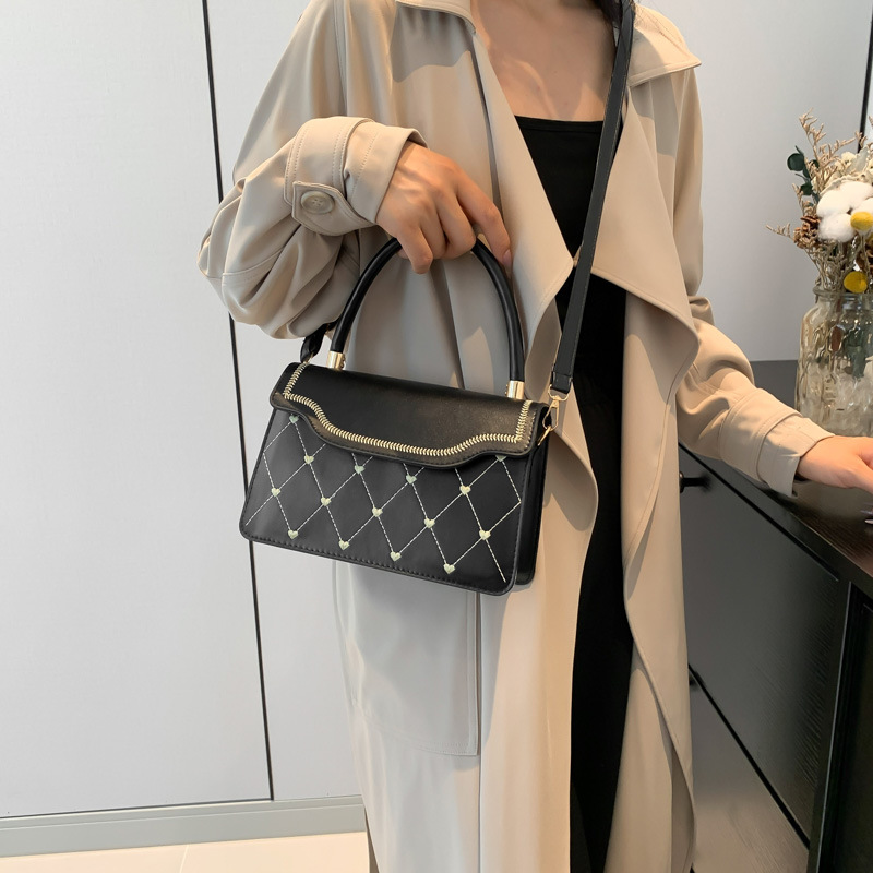 Línea de bordado de verano 2024 nueva moda de estilo de diamante casual estilo coreano simple bolso de mano pequeña bolsa de mujer
