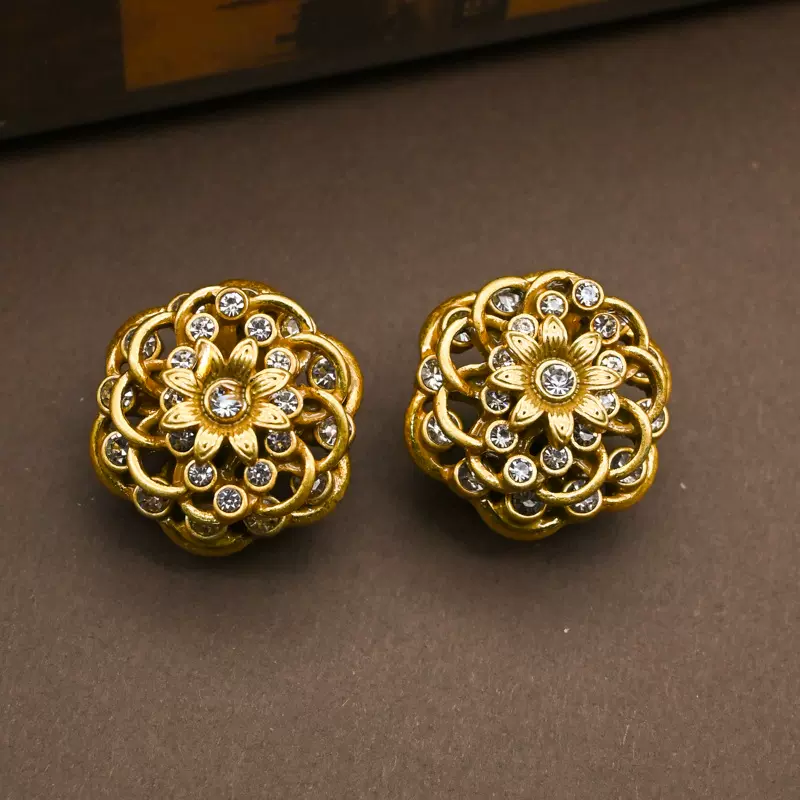 耳钉复古高级耳饰金色镂空花托保色珠托花帽春季新款高级感批发