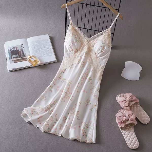 Sakura powder lace model